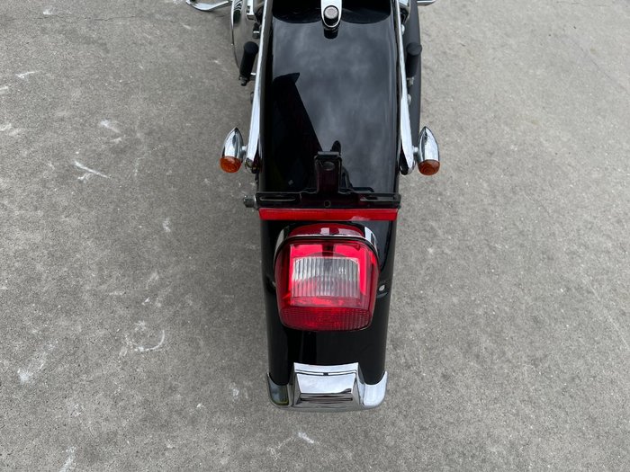 2005 HARLEY-DAVIDSON FLSTC HERITAGE SOFTAIL CLASSIC Black