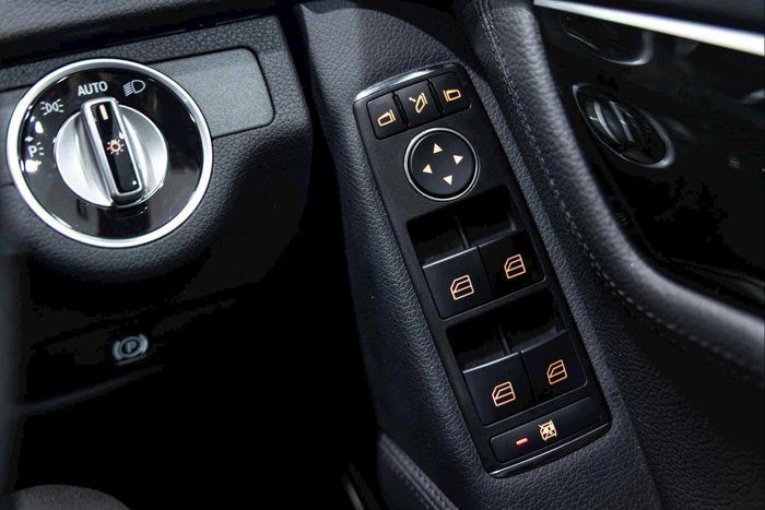 2013 Mercedes-Benz C-Class C250 CDI Elegance W204 MY13 SILVER