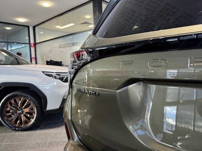 2025 Subaru Forester Hybrid Touring