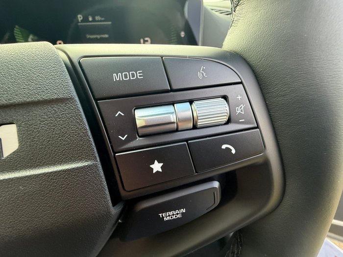 2025 Kia Sportage HEV SX