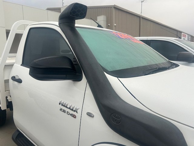 2018 TOYOTA HILUX