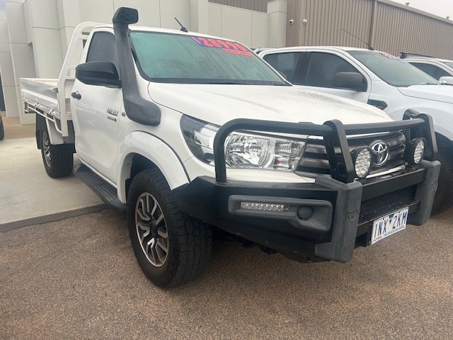 2018 TOYOTA HILUX