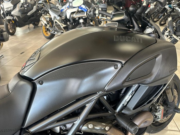 2013 Ducati Diavel Diavel Black