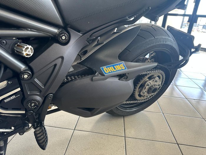 2013 Ducati Diavel Diavel Black