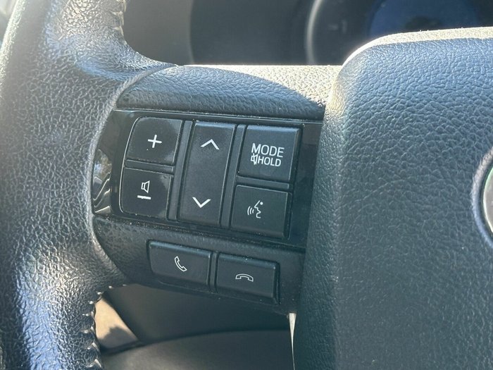 2015 Toyota Hilux SR5