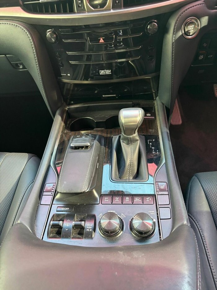 2020 Lexus LX LX570