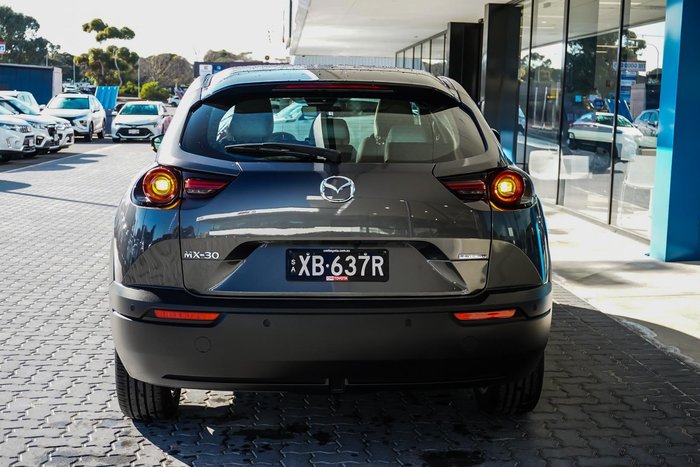 2021 Mazda MX-30 G20e Touring