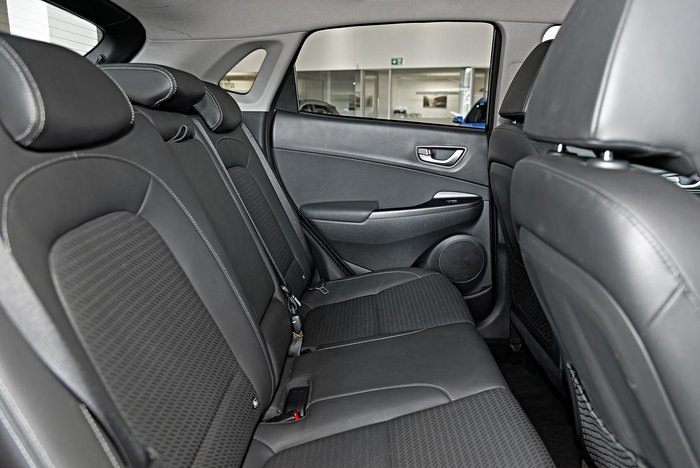 2018 Hyundai Kona Highlander OS MY18 Phantom Black