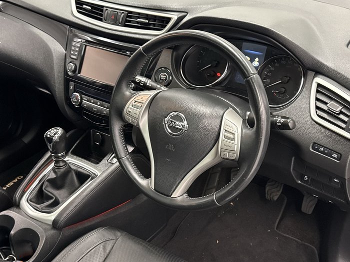 2016 Nissan QASHQAI Ti