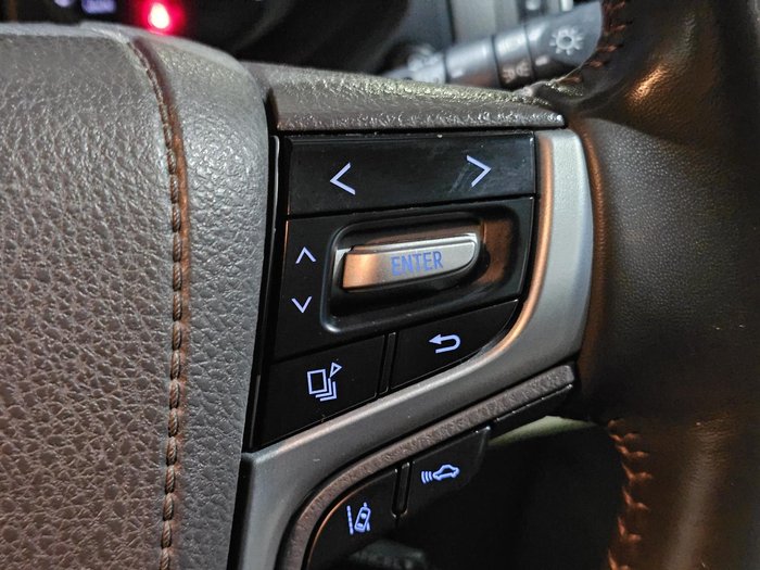 2021 Toyota Landcruiser Prado VX