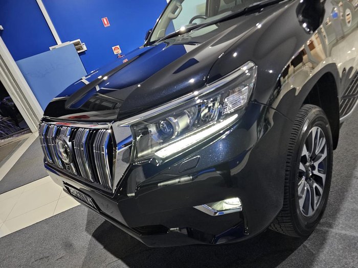 2021 Toyota Landcruiser Prado VX