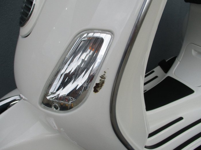 2012 VESPA LX 125 White