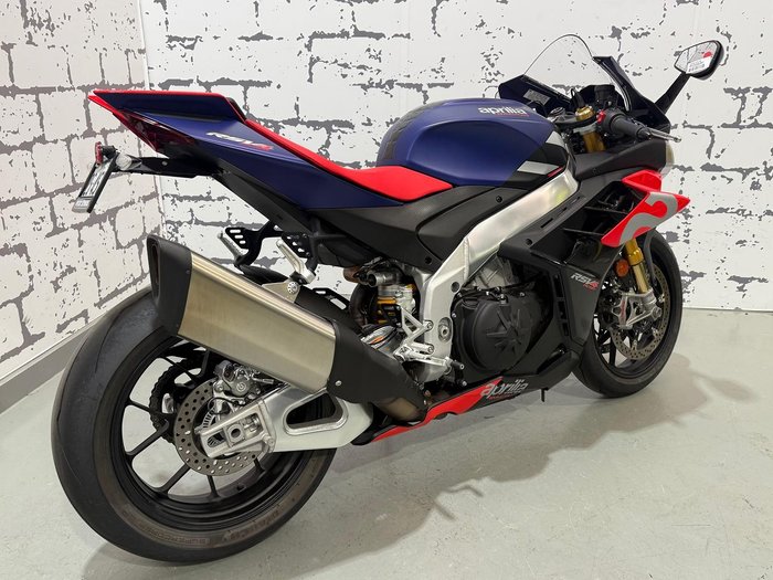 2021 Aprilia RSV4 1100 Factory RSV4