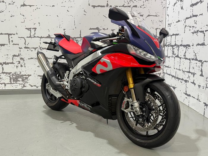2021 Aprilia RSV4 1100 Factory RSV4