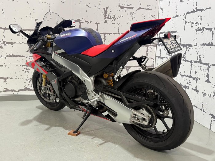 2021 Aprilia RSV4 1100 Factory RSV4