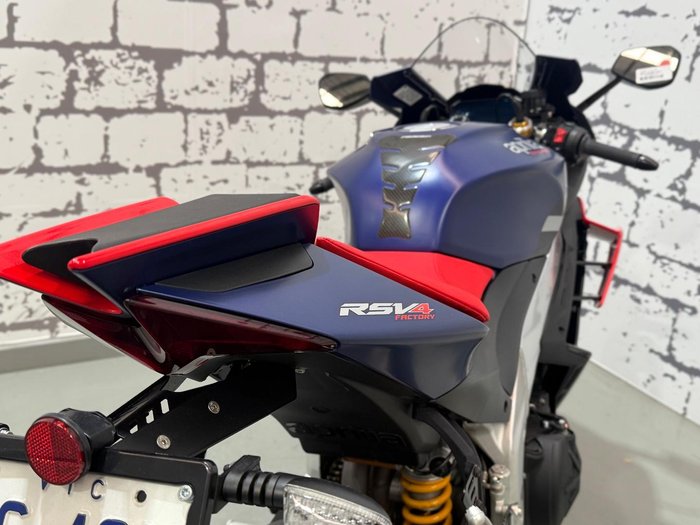 2021 Aprilia RSV4 1100 Factory RSV4
