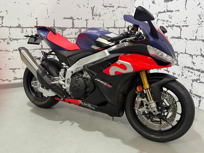 2021 Aprilia RSV4 1100 Factory RSV4