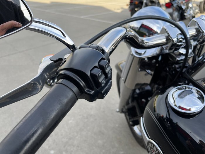 2014 HARLEY-DAVIDSON FLSTF FAT BOY