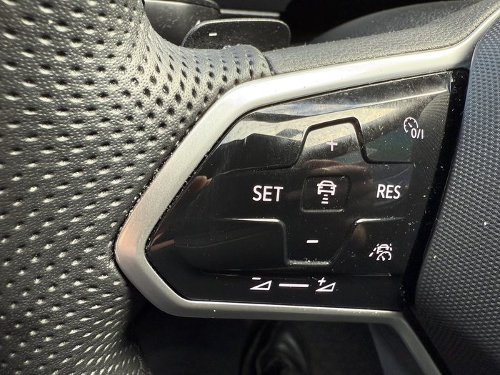 2021 Volkswagen Tiguan 162TSI R-Line