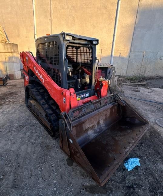 2023 Kubota Svl75-2