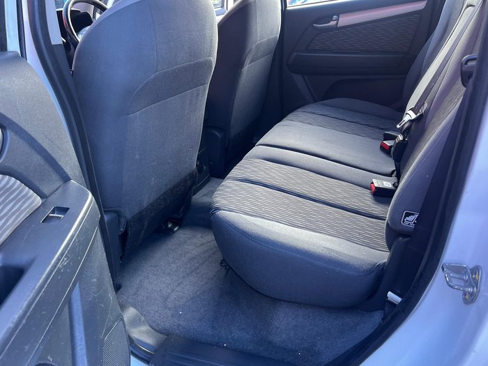2014 Holden Colorado LS RG MY15 4x2 Summit White