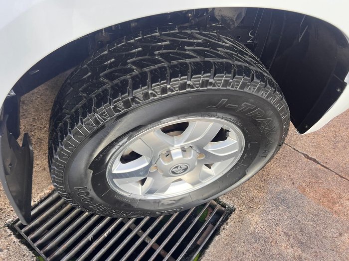 2014 Holden Colorado LS RG MY15 4x2 Summit White