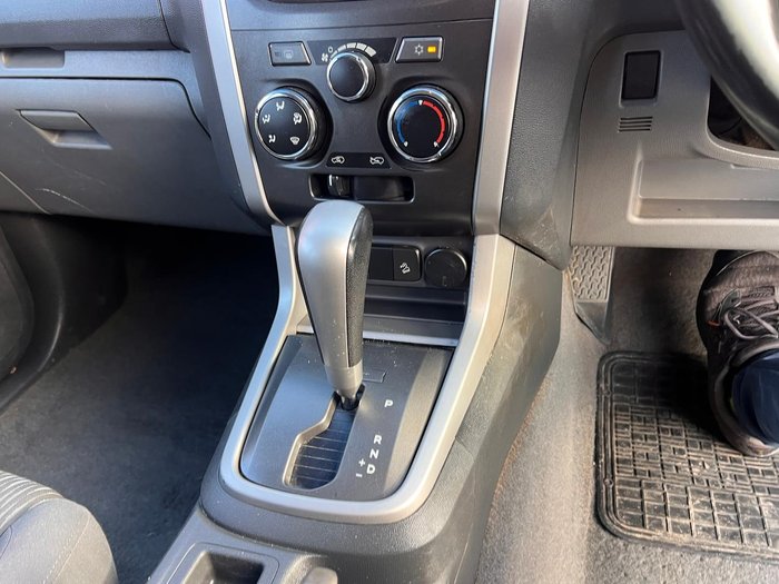 2014 Holden Colorado LS RG MY15 4x2 Summit White