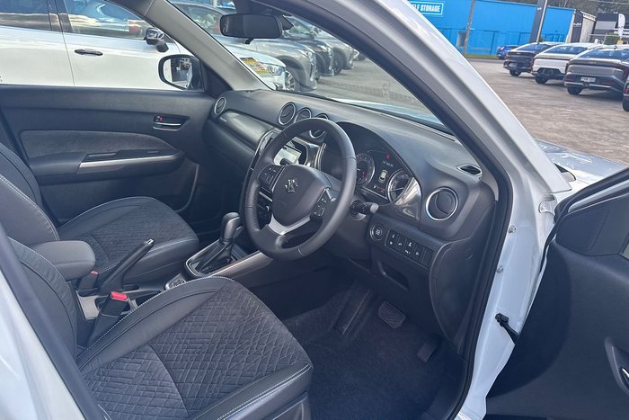 2024 Suzuki Vitara Turbo