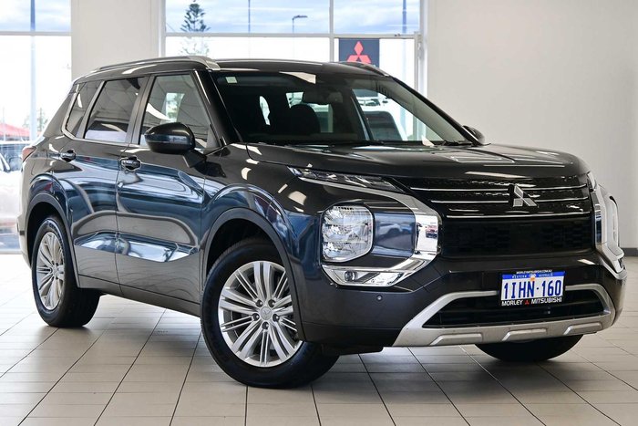 2024 Mitsubishi Outlander LS