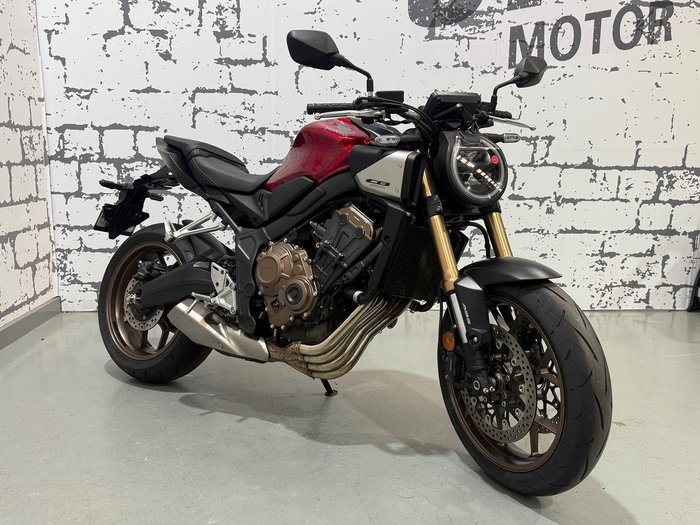2024 Honda CB650R CB Red
