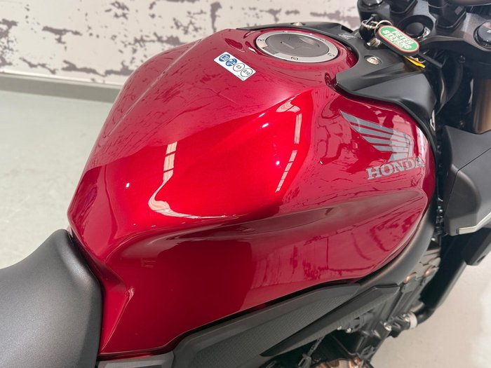 2024 Honda CB650R CB Red