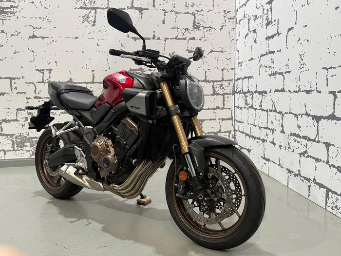 2024 Honda CB650R CB Red