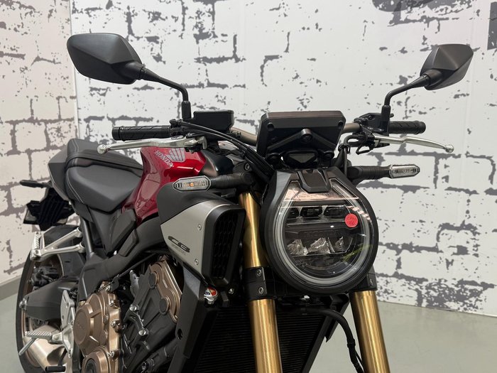 2024 Honda CB650R CB Red