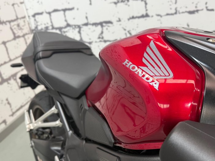 2024 Honda CB650R CB Red