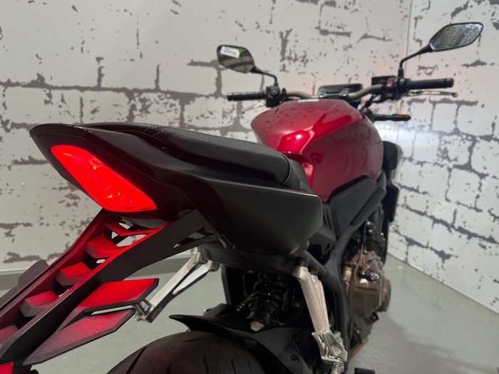 2024 Honda CB650R CB Red
