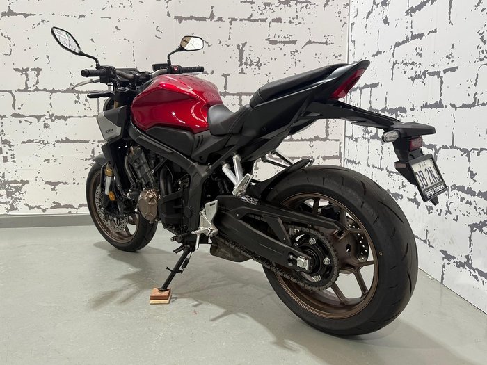 2024 Honda CB650R CB Red