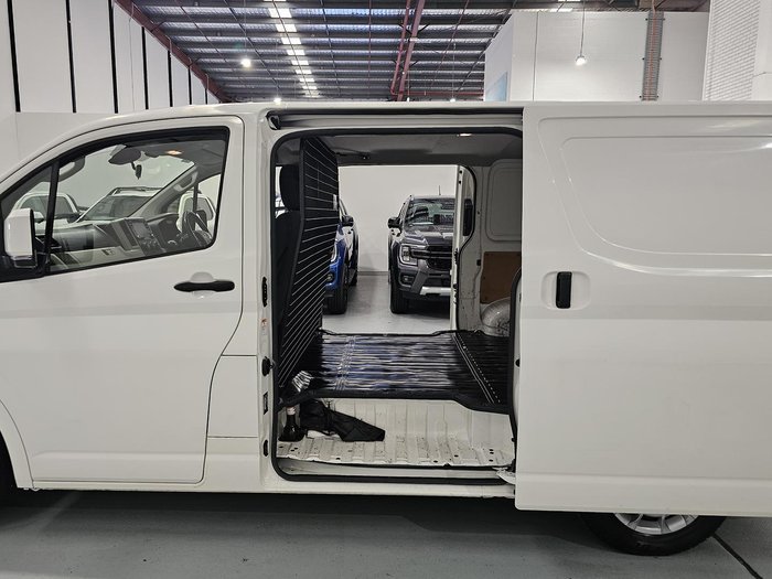2019 Toyota Hiace 