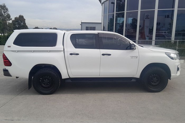 2018 Toyota Hilux SR