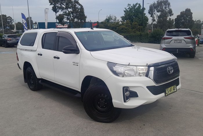2018 Toyota Hilux SR