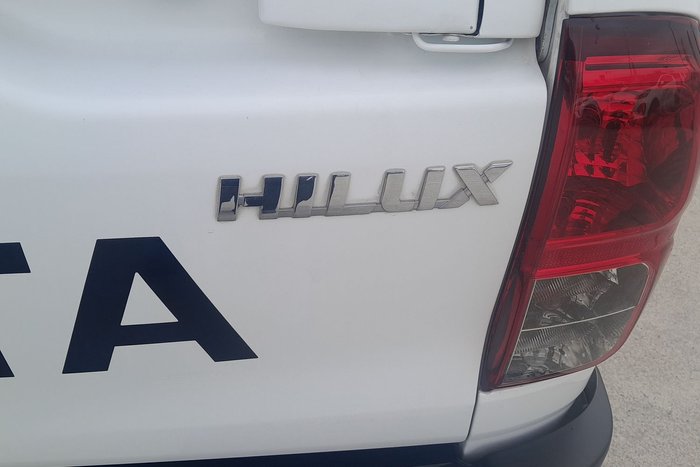 2018 Toyota Hilux SR