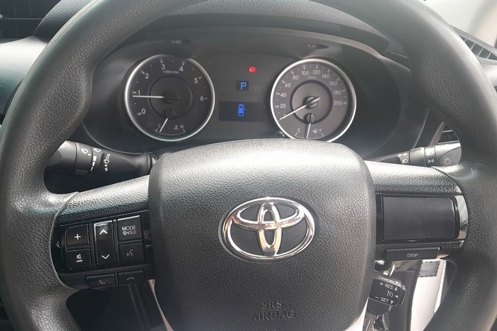 2018 Toyota Hilux SR