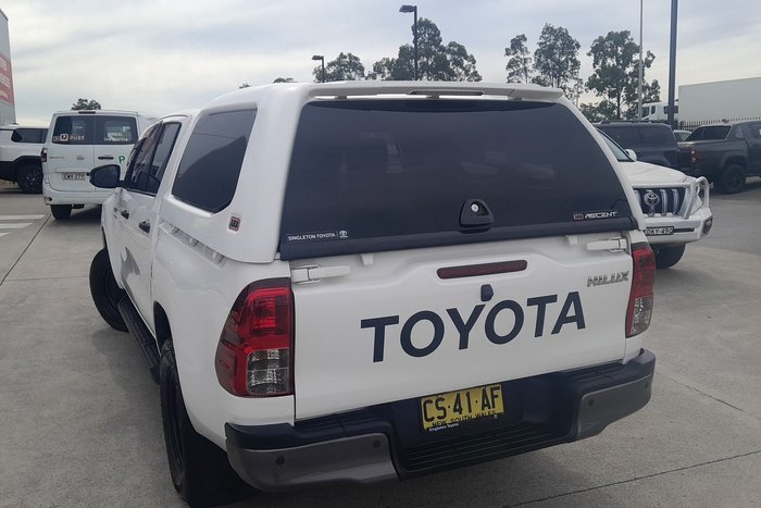 2018 Toyota Hilux SR