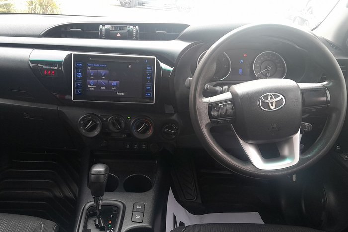 2018 Toyota Hilux SR
