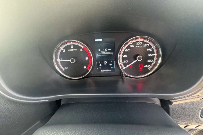 2021 Mitsubishi Triton GLX
