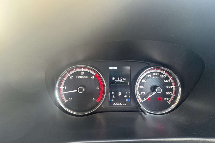 2021 Mitsubishi Triton GLX