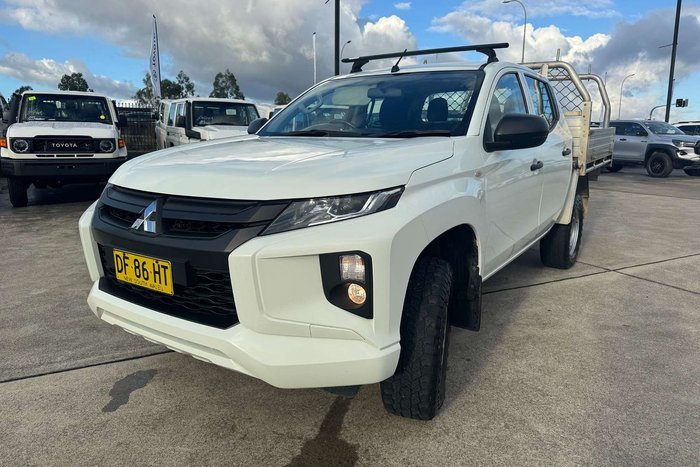 2021 Mitsubishi Triton GLX