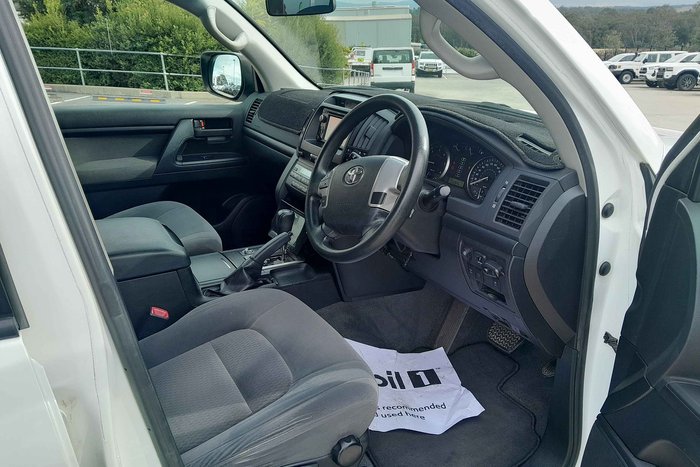 2015 Toyota Landcruiser GXL