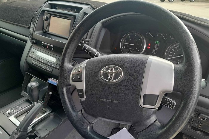 2015 Toyota Landcruiser GXL