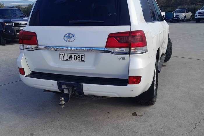 2020 Toyota Landcruiser VX