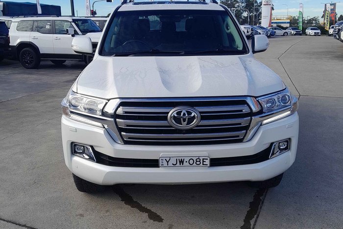 2020 Toyota Landcruiser VX